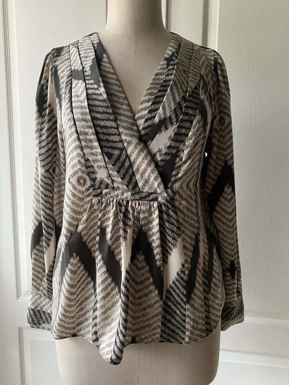 Banana Republic Geometric Ikat Print Long Sleeve Wrap-Front Blouse